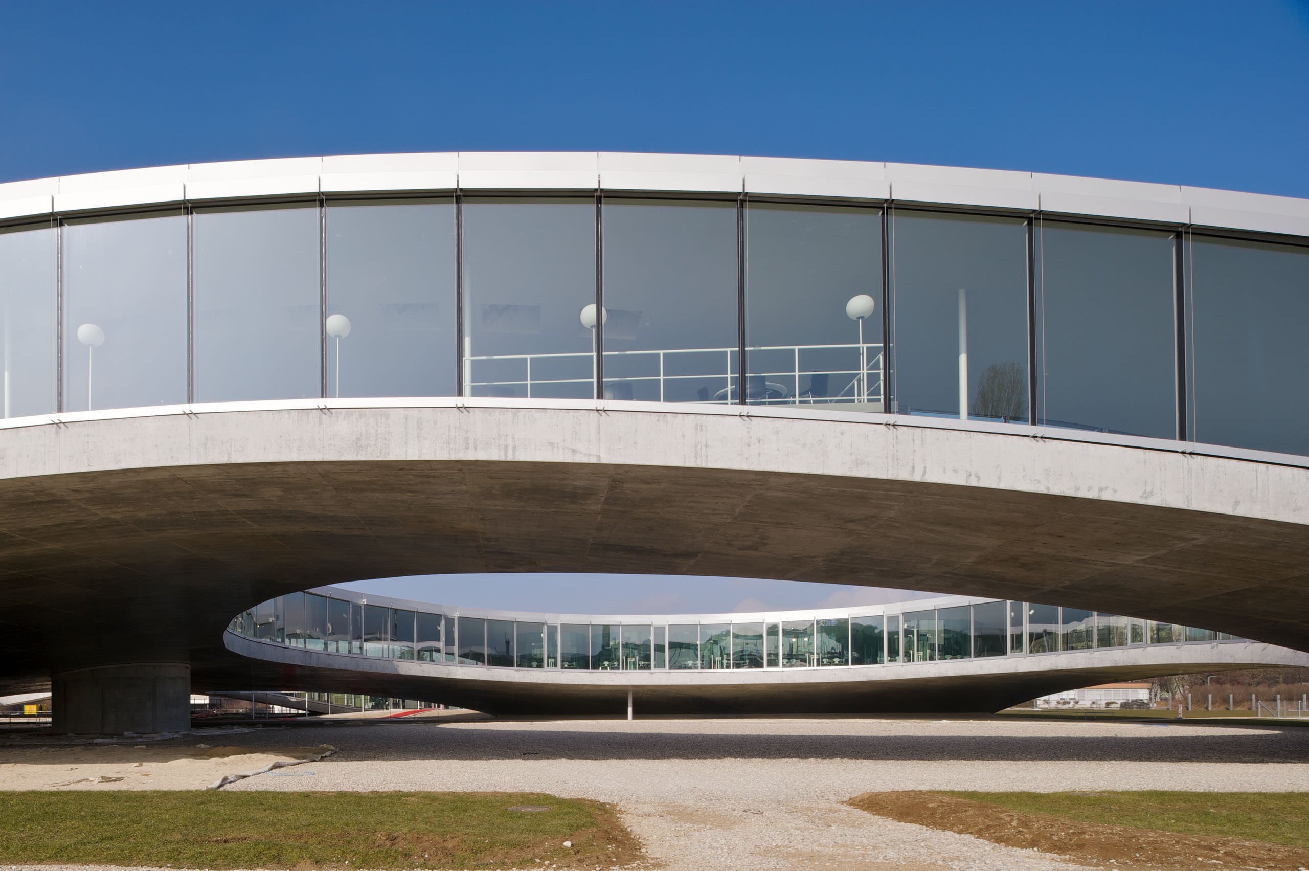 SANAA | EPFL Rolex Learning Center